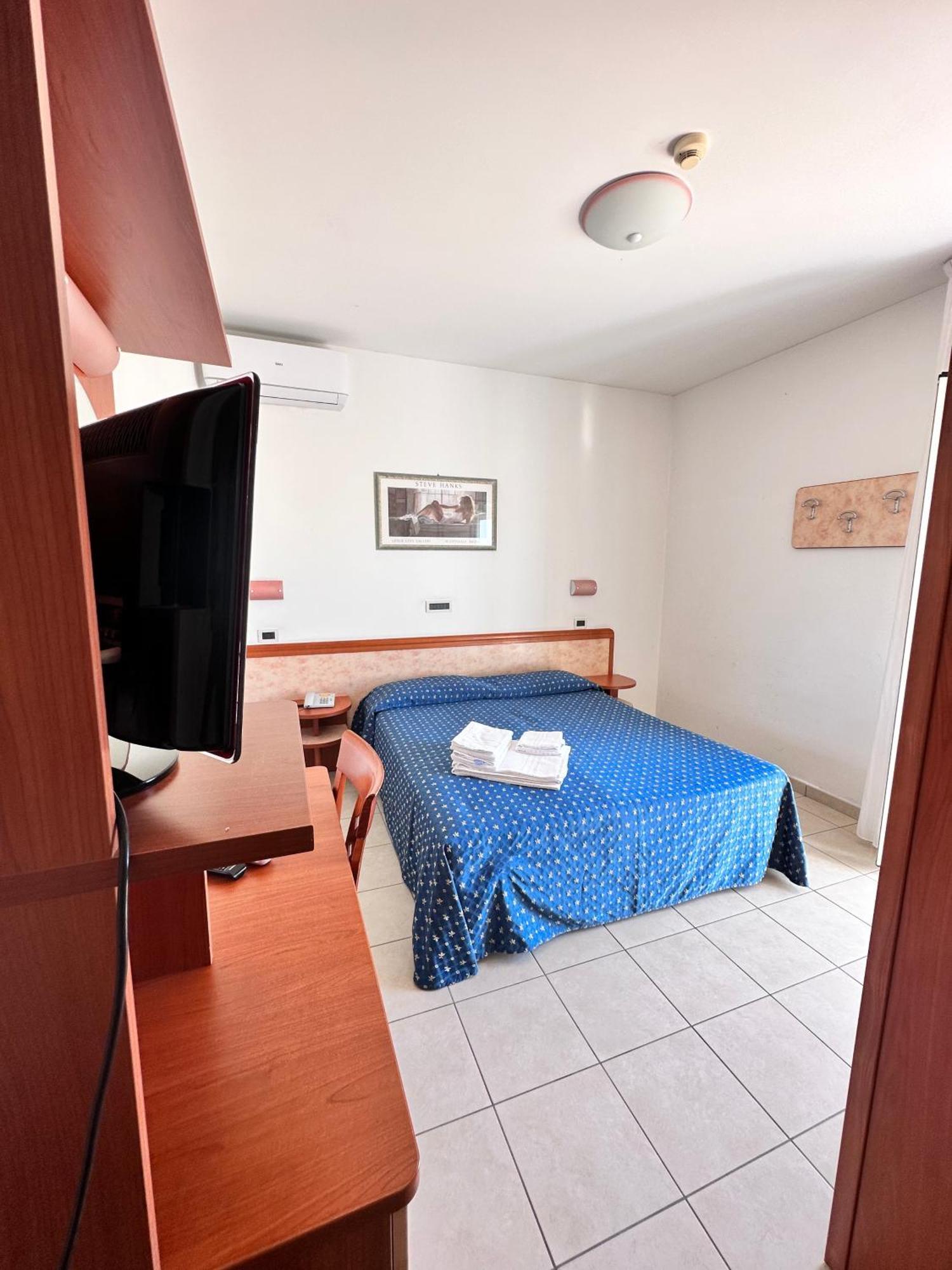 Hotel Holiday Martinsicuro Room photo